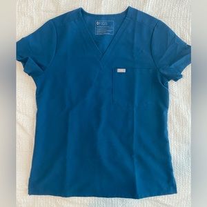 FIGS Catarina One Pocket Scrub Top in limited edition Deep Reef